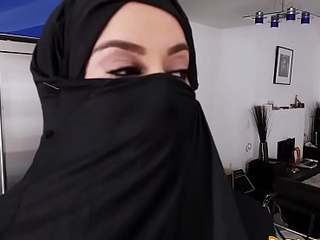 Muslim busty slut pov engulfing and railing cock connected with burka